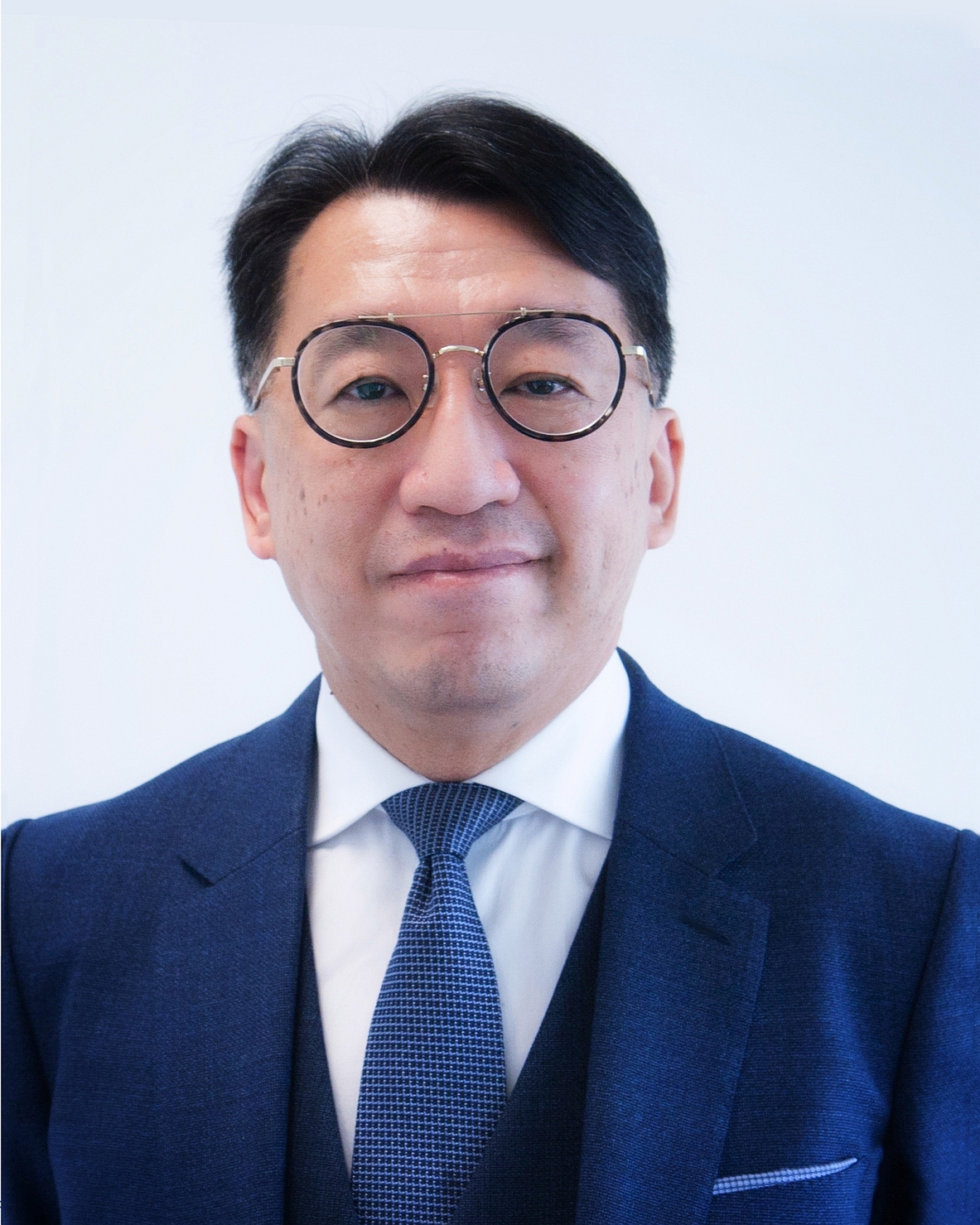 Prof Yiu Fai Cheung